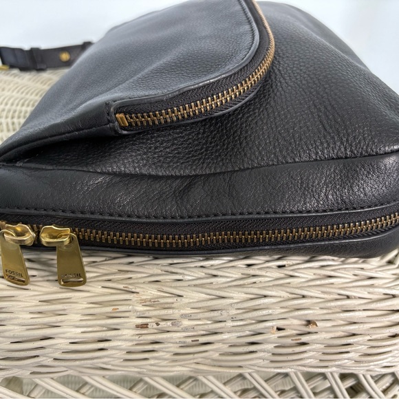 Fossil Preston Black Pebbled Leather Crossbody Bag - Picture 6 of 11